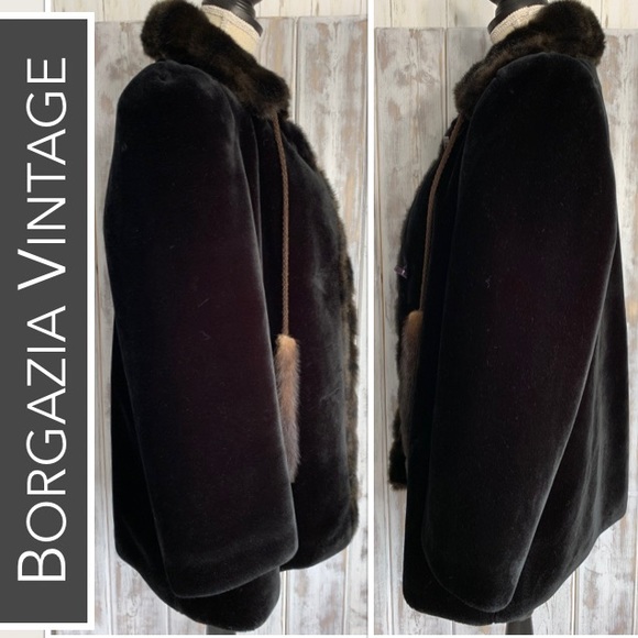 Borgazia Vintage Faux Fur Car Coat EUC - Picture 8 of 8